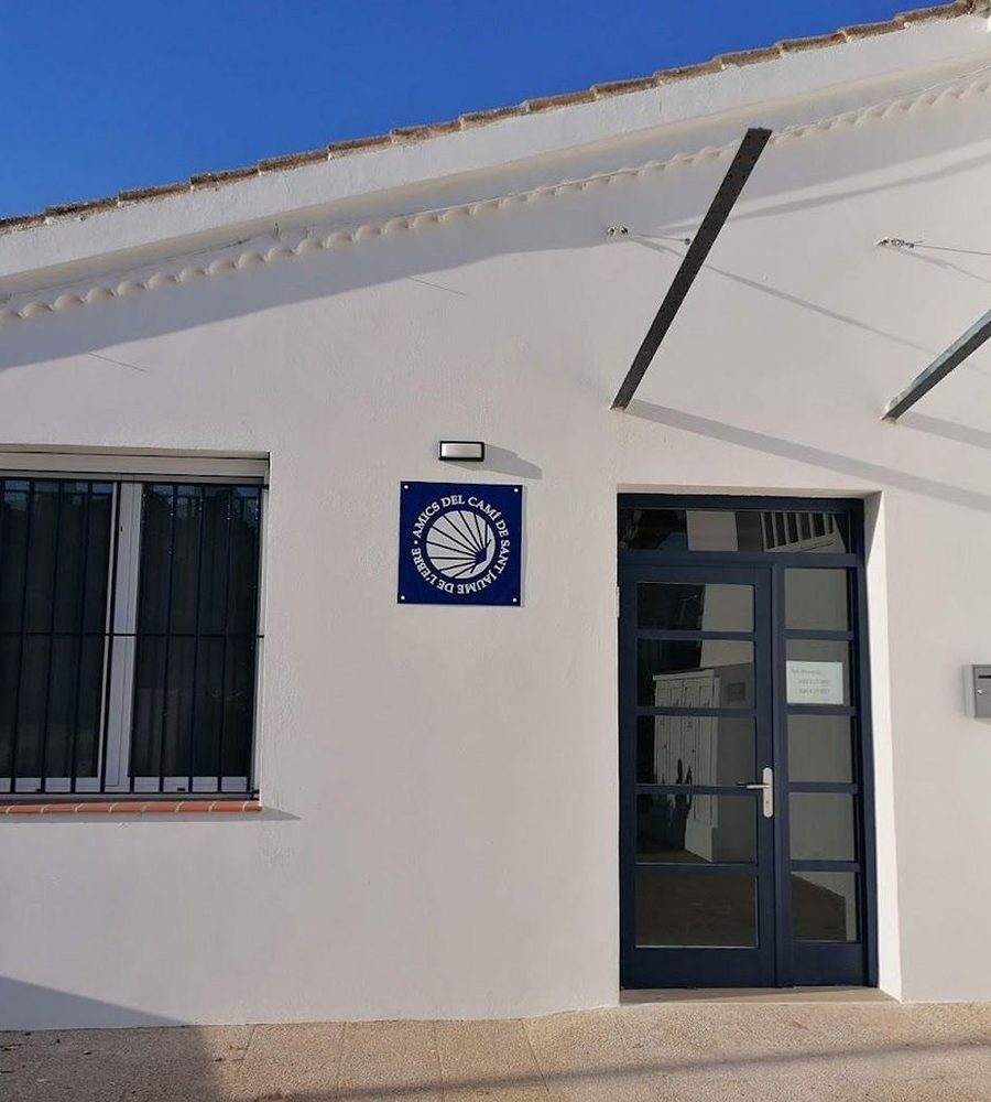 Entrada de l'Alberg de Pelegrins d'Amposta